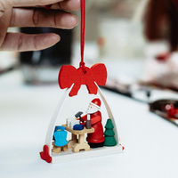 7cm Bow Hanging Decoration Santa In Workshop By Graupner image