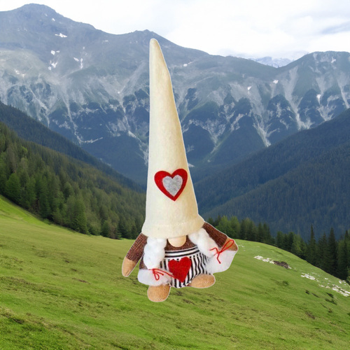 21cm Alpine Gnome With Beige Hat - Girl